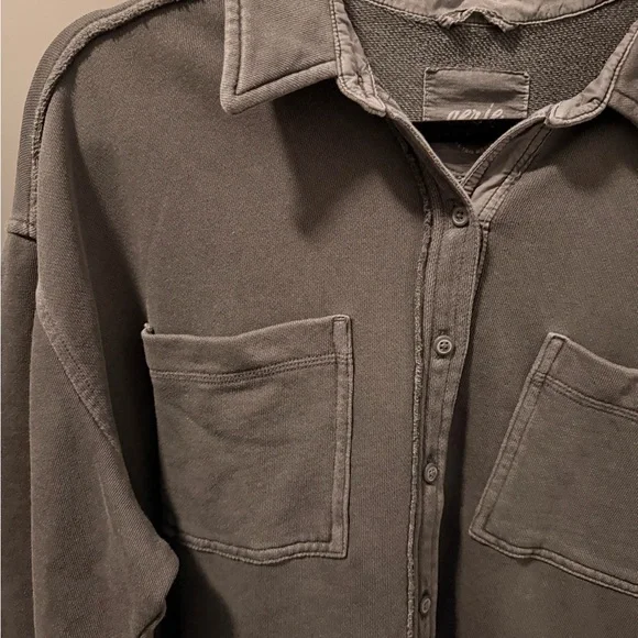 aerie Black Button-Up Shirt Jacket - Picture 2 of 3